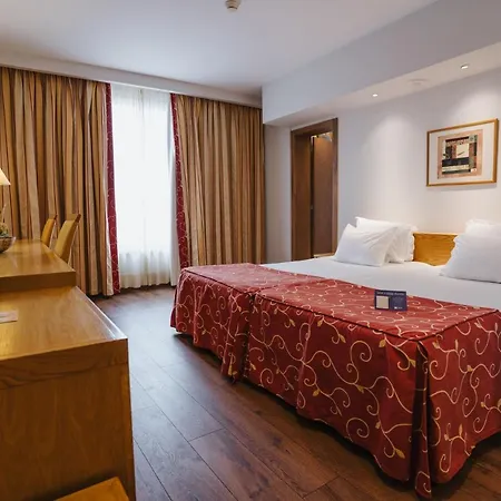 Hotel Premium Porto 4*