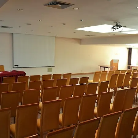 Premium Porto 4* Maía