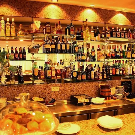 Premium Porto 4*