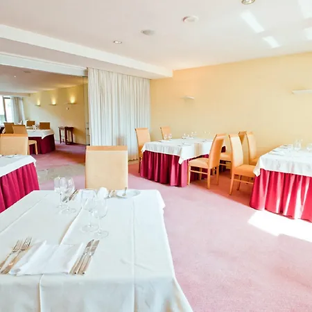 Premium Porto Hotel 4*