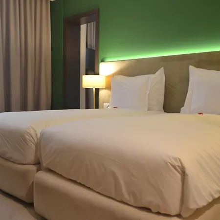 Premium Porto Hotel 4*