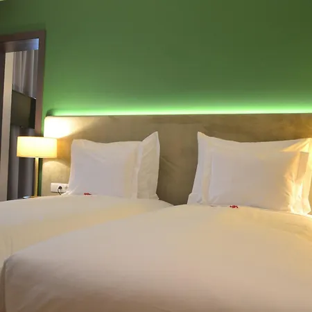 Hotel Premium Porto 4*
