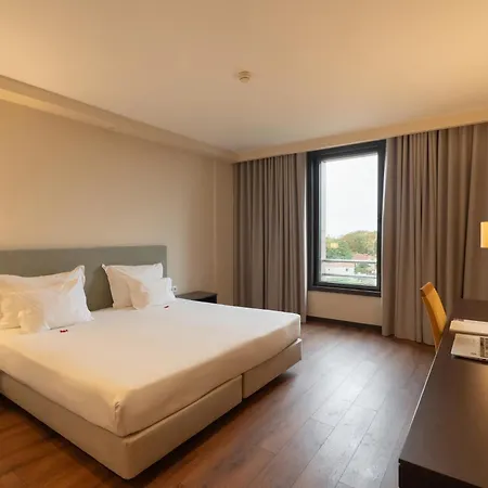 Premium Porto 호텔 4*