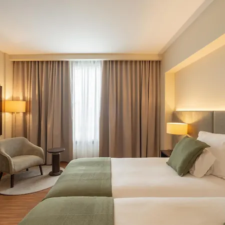Premium Porto Hotel 4*