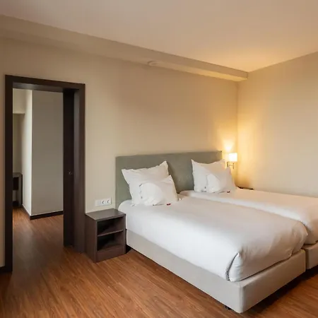 Premium Porto 4* Maía