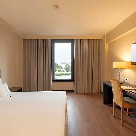 Ξενοδοχείο Premium Porto 4*