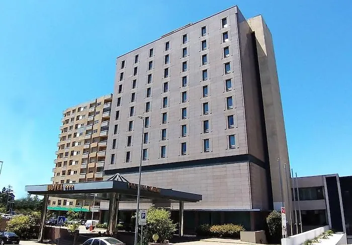 Premium Porto فندق Maía