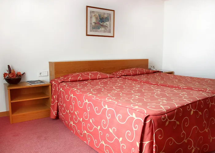 فندق Premium Porto 4*