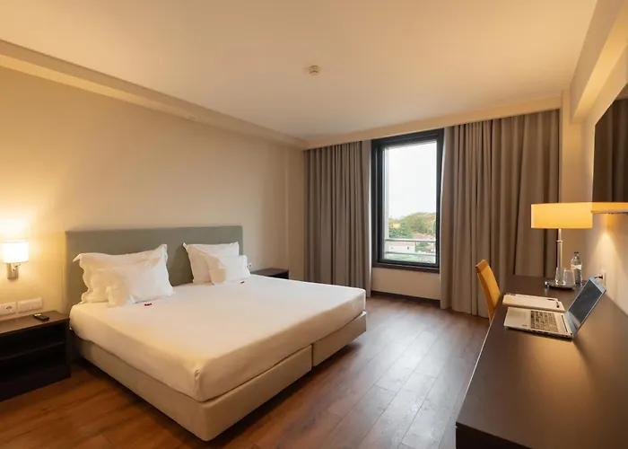 Premium Porto Hotel 4*