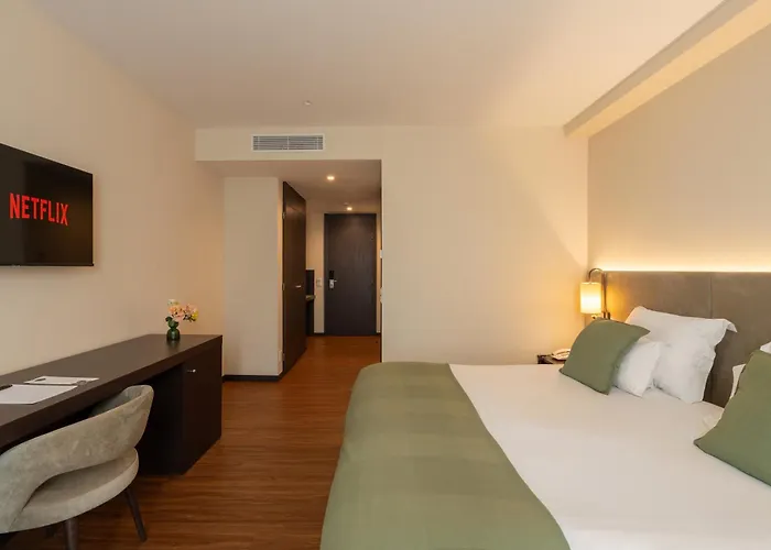 Premium Porto 4* Maía