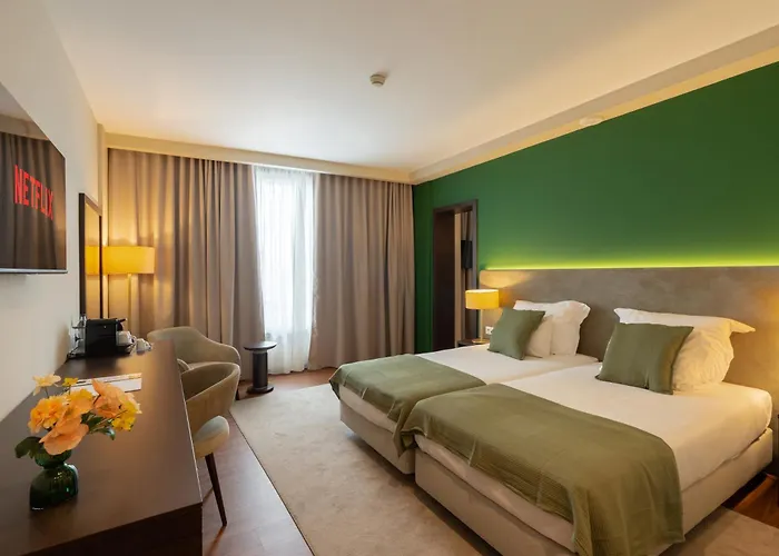 Hotel Premium Porto 4*
